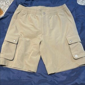 Bonobos Khaki Cargo Shorts with Elastic Waist NWOT Men Small Performance